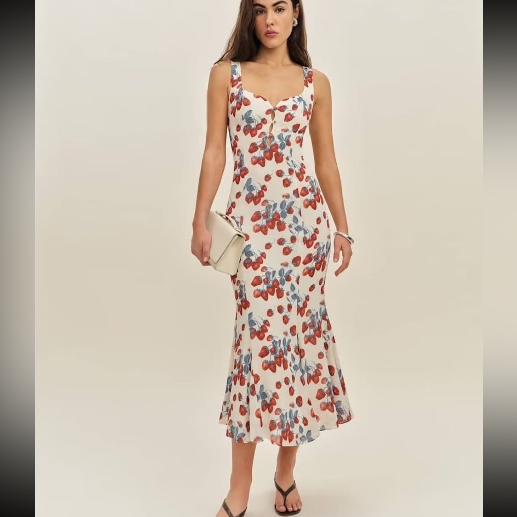 Reformation Laine Dress In Strawberry Jam, 2 4 6